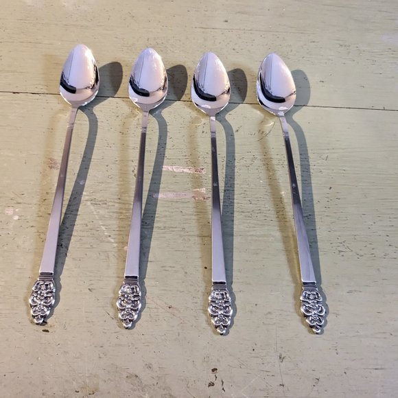 Oneidacraft Nordic Crown Deluxe Stainless Flatware 4 pc Iced Teaspoons - Picture 1 of 4